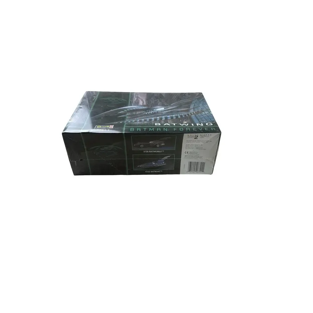 Revell Batman Forever Batwing 1:32 Skill 2 Model Kit #6721 Factory Sealed